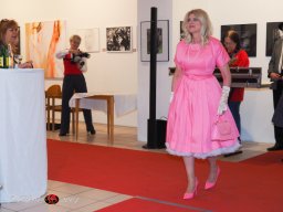 Fashion Show in der Contemplor Galerie Wien am 14. 03. 2024